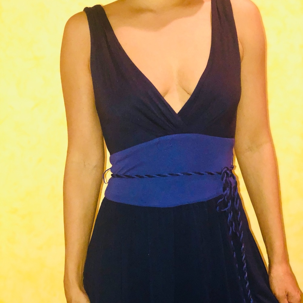 V- Neck dress